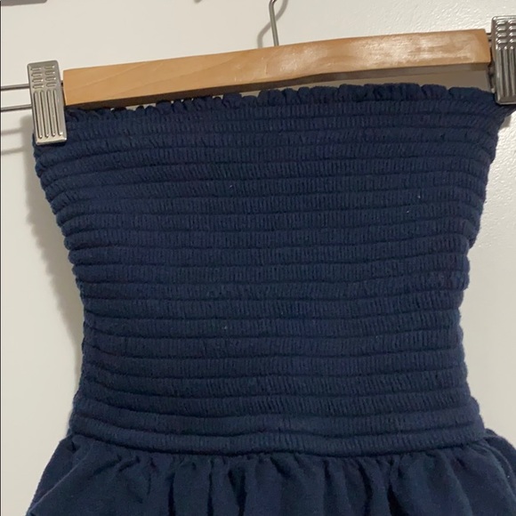 Adorable strapless top - Picture 2 of 4